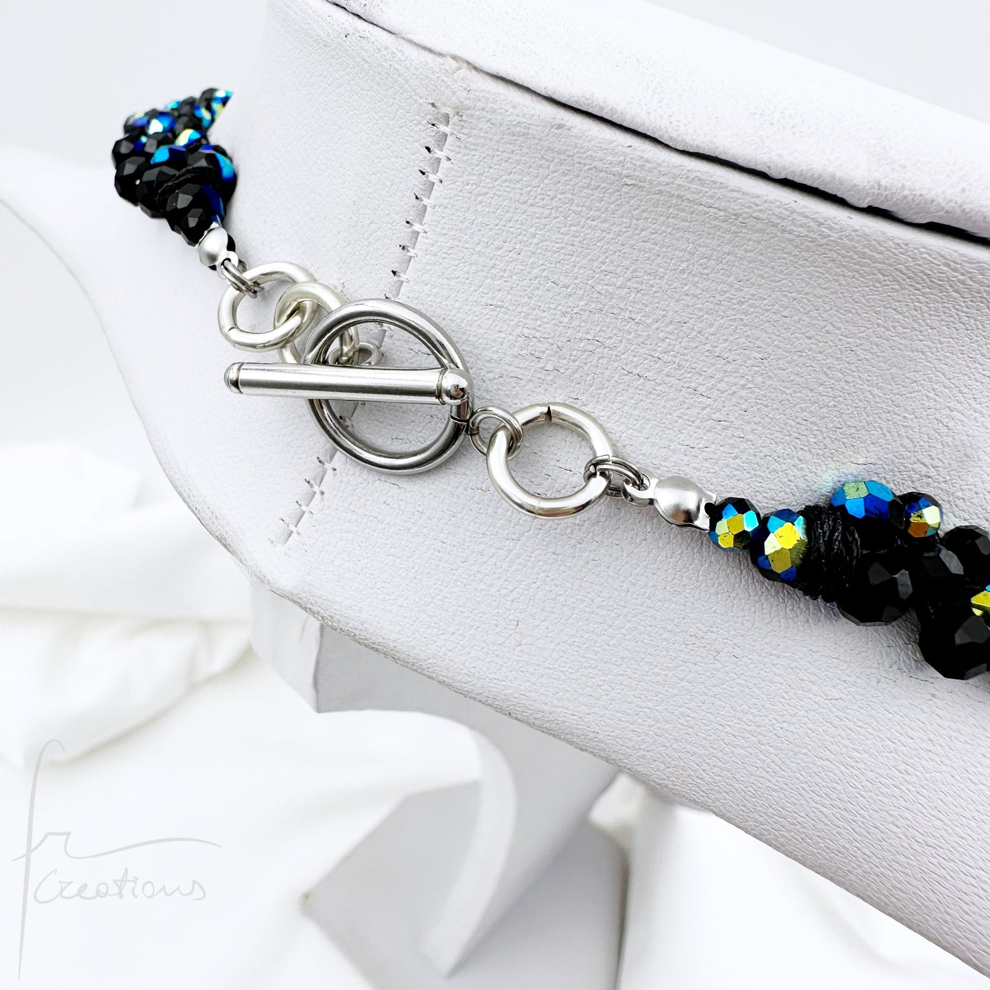 Collana Girocollo Alexandra in tessitura con cristalli nero iridescente