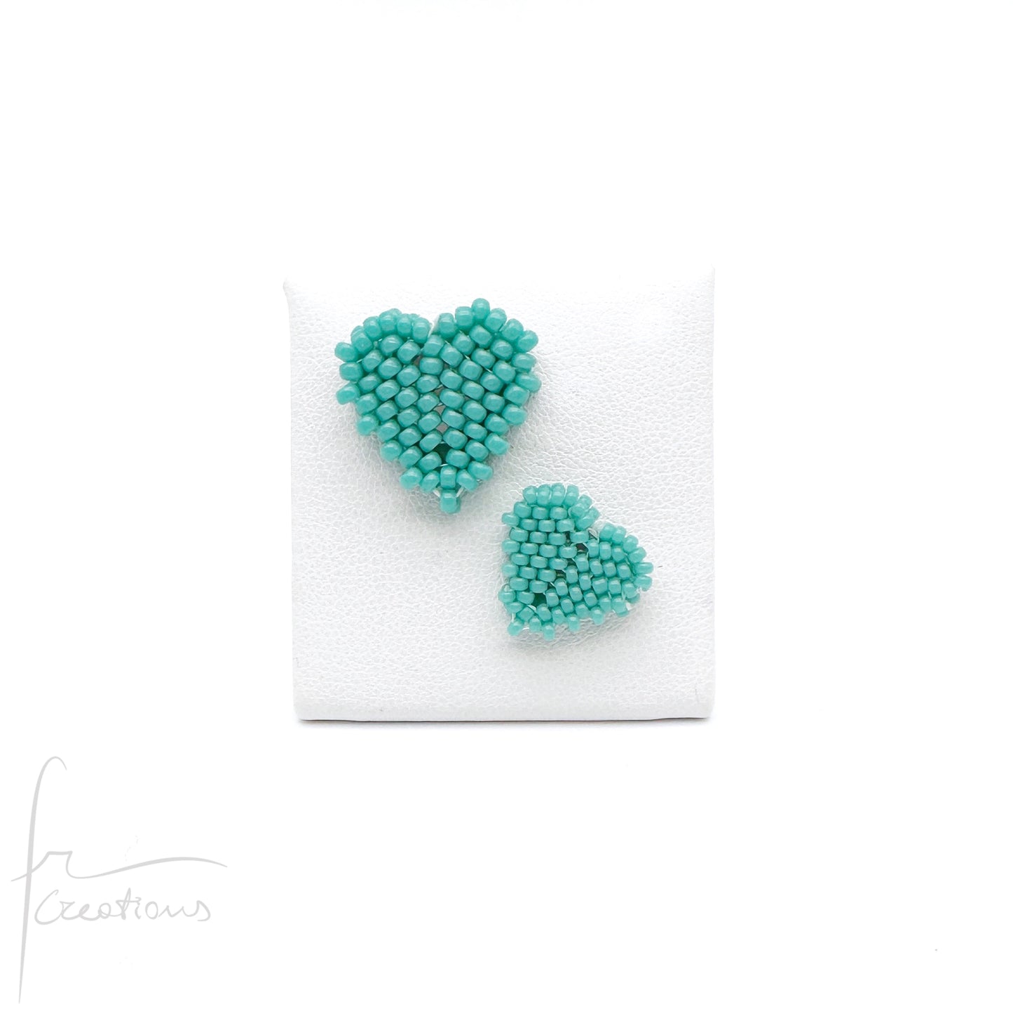 Orecchini Cuore a lobo con perline in vetro e perno in acciaio inox Maxi e Mini
