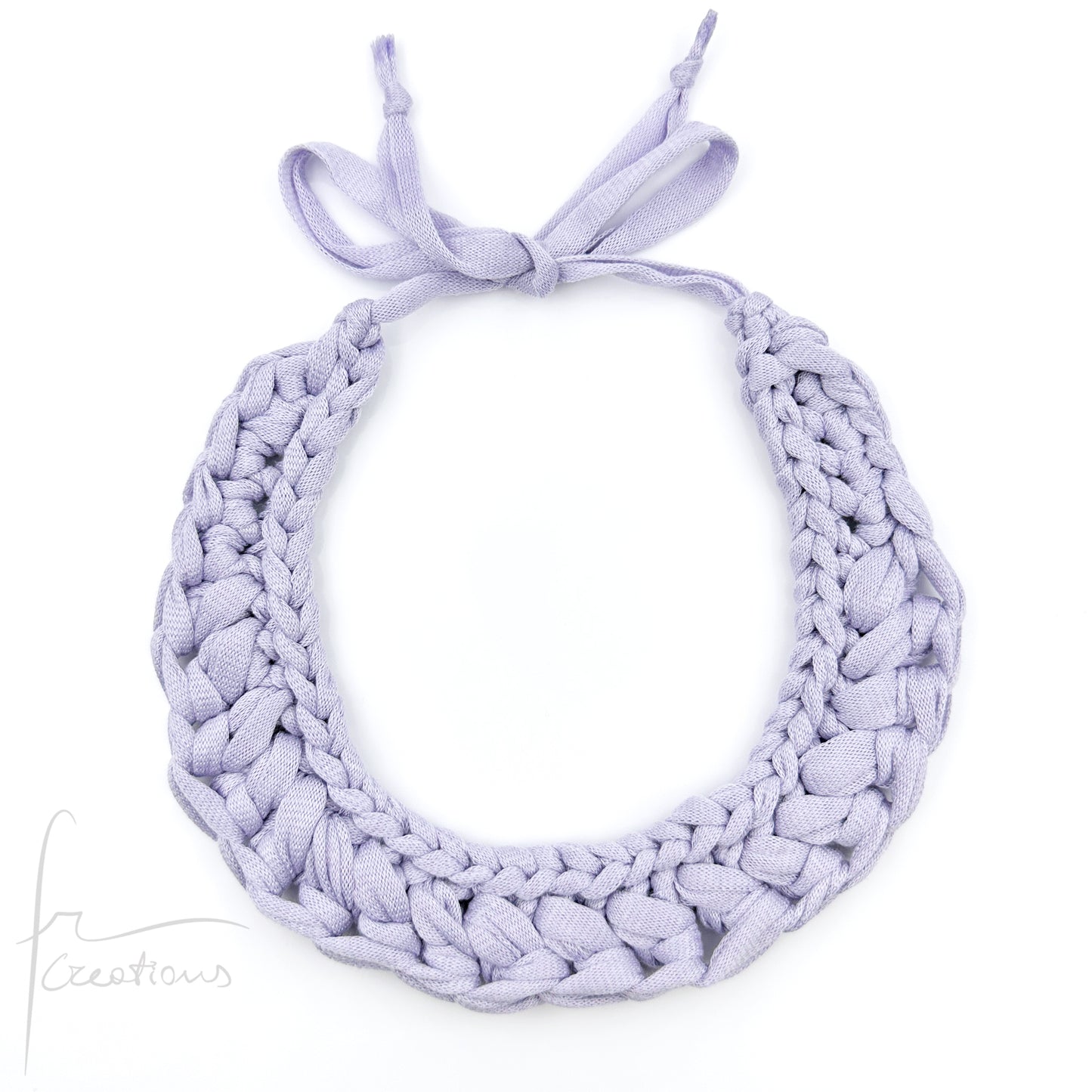 Collana girocollo all' uncinetto in cotone lavabile