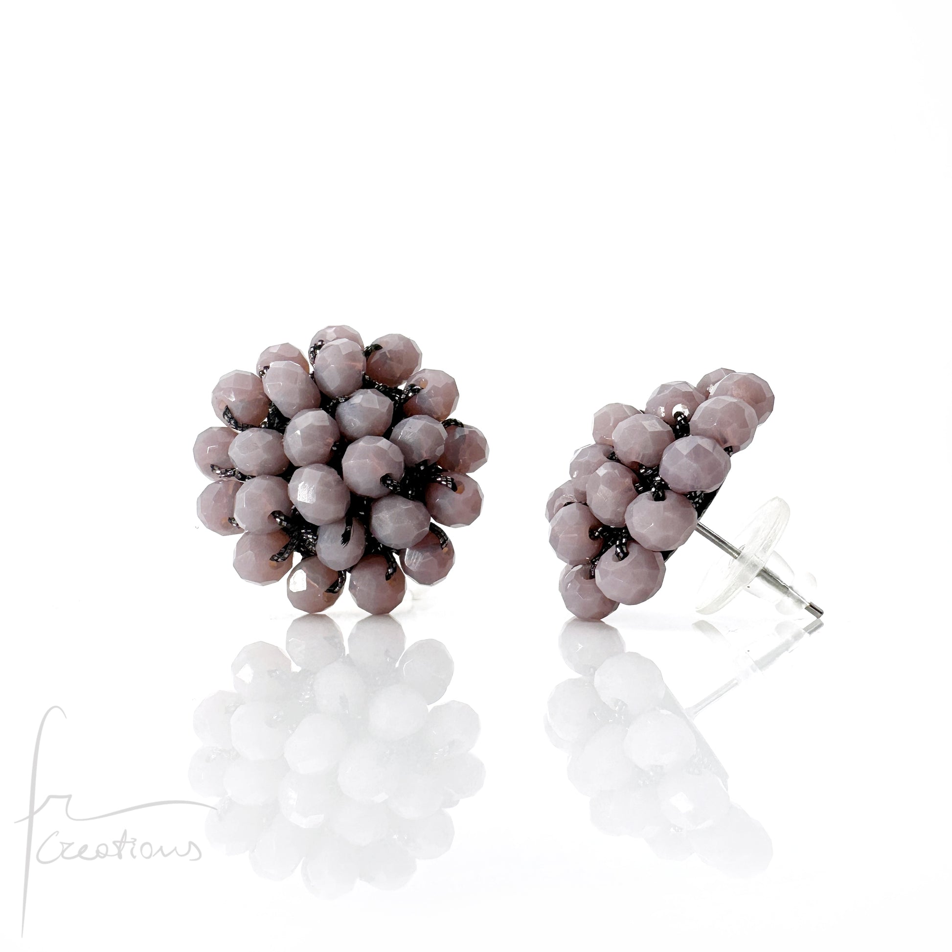 Orecchini a Lobo Rotondi Aila all' Uncinetto con Cristalli