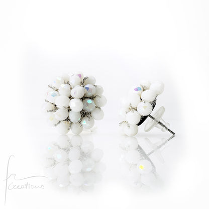 Orecchini a Lobo Rotondi Aila all' Uncinetto con Cristalli