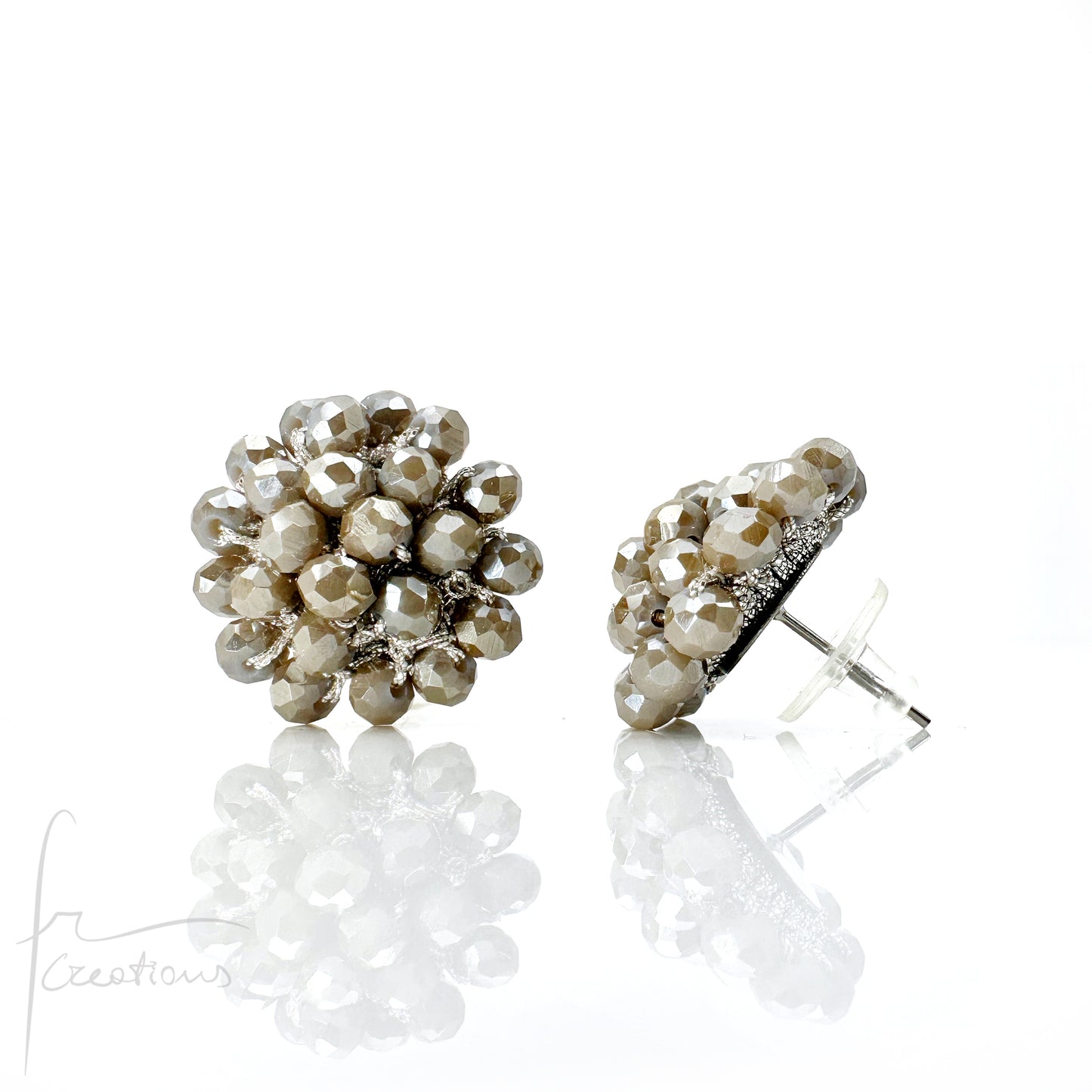 Orecchini a Lobo Rotondi Aila all' Uncinetto con Cristalli