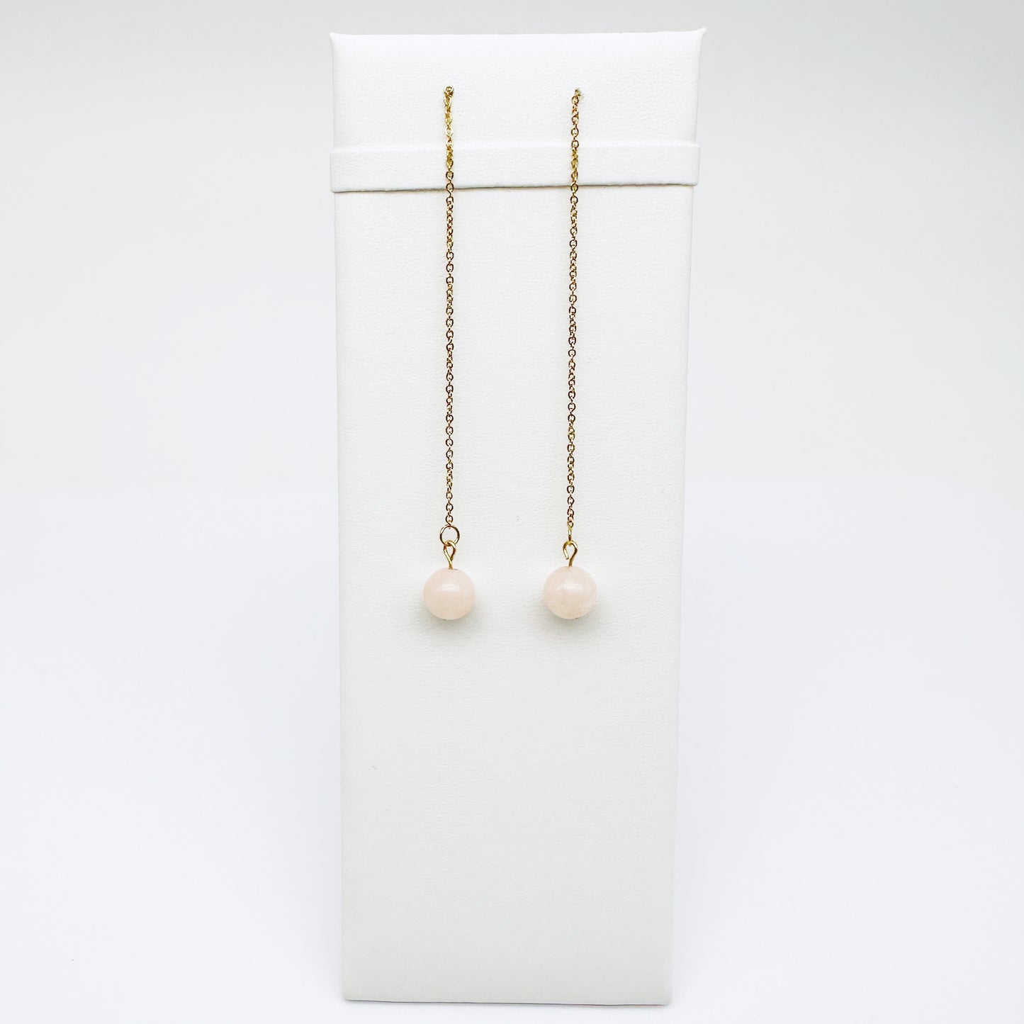 Coppia di orecchini pendenti  saliscendi con giada rosa morganite