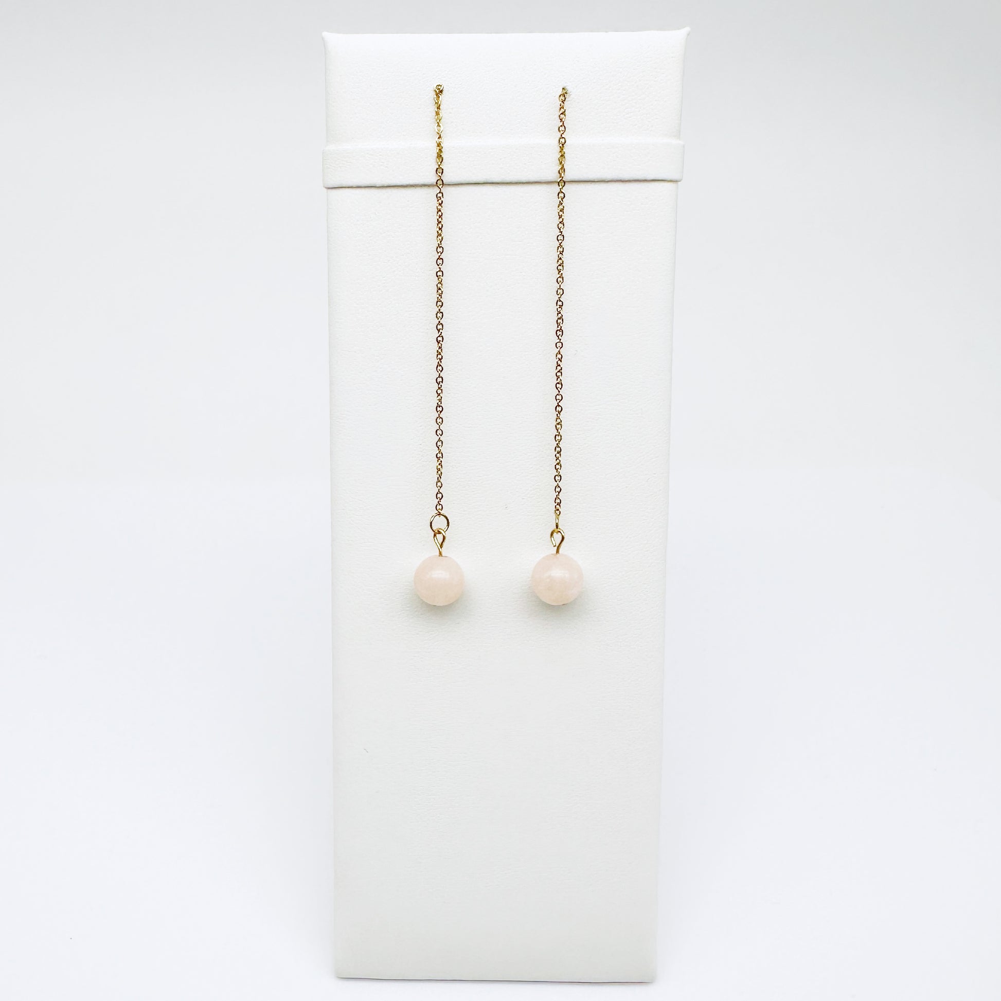 Coppia di orecchini pendenti  saliscendi con giada rosa morganite