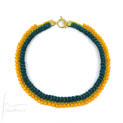 Collana girocollo SUN all'uncinetto con cristalli