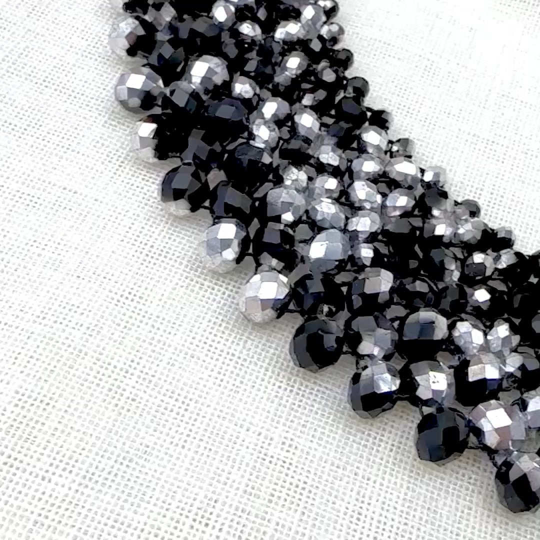 Collana Girocollo Alexandra tessitura con cristalli Alexandra Nero-Argento