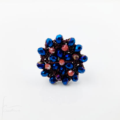 Anello fiore all'uncinetto con cristalli Blumen