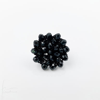 Anello fiore all'uncinetto con cristalli Blumen
